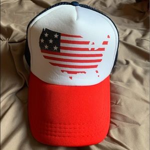 Women’s USA FLAG glitter trucker hat